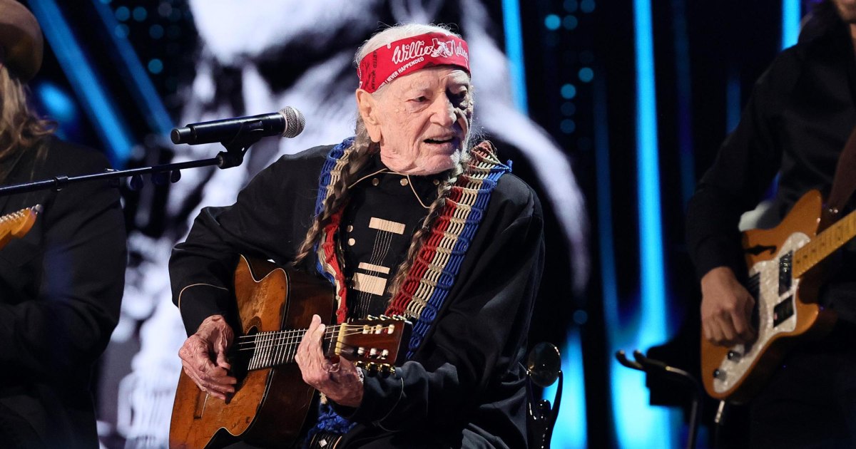 Willie Nelson cancela espectáculos del Outlaw Songs Festival por ‘órdenes del médico’